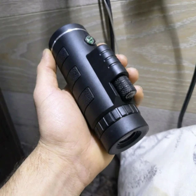 Miniluneta ZoomMaster w zestawie
